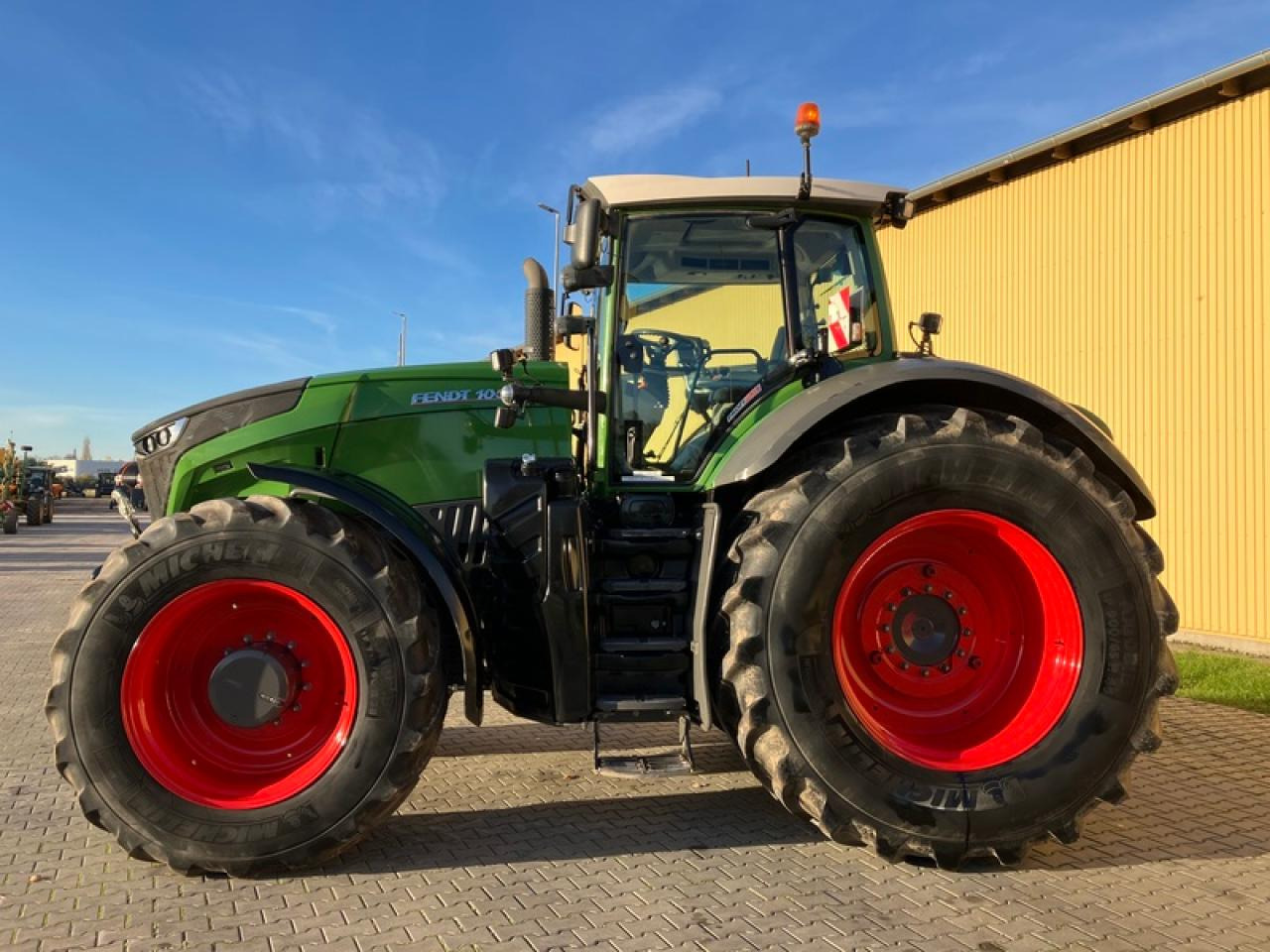 Fendt VARIO 1050 TRIEBSATZ BEI 5078H NEU - Traktor: obrázok 2 Fendt VARIO 1050 TRIEBSATZ BEI 5078H NEU - Traktor: obrázok 2