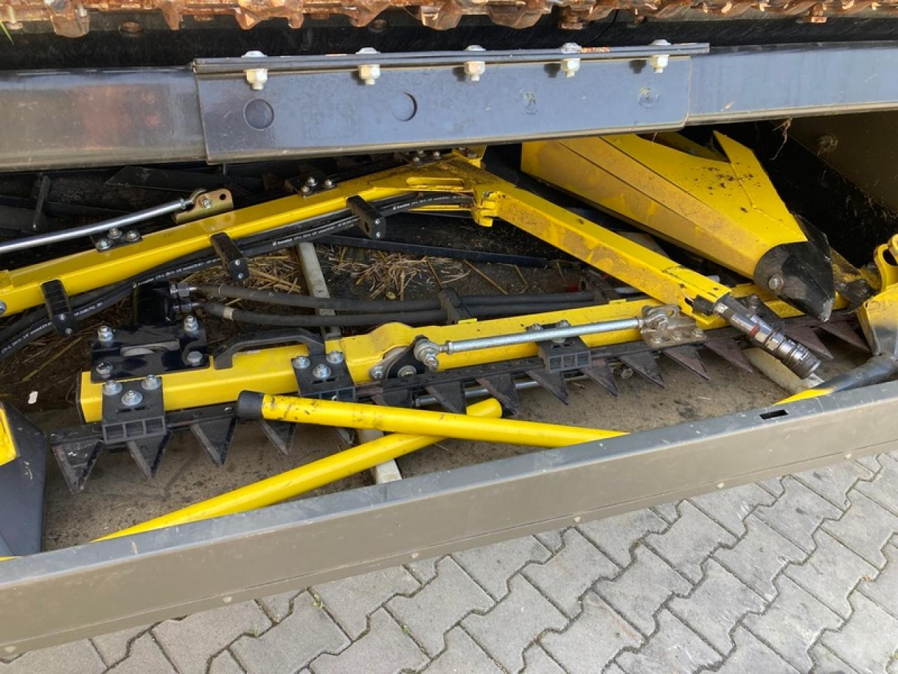 Geringhoff TRUFLEX RAZOR 40FT ZU FENDT IDEAL9 - Adaptér na obilie: obrázok 5 Geringhoff TRUFLEX RAZOR 40FT ZU FENDT IDEAL9 - Adaptér na obilie: obrázok 5
