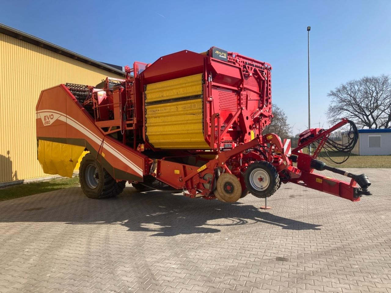 Grimme EVO 280 NONSTOP-BUNKER - Zemiakový kombajn: obrázok 3 Grimme EVO 280 NONSTOP-BUNKER - Zemiakový kombajn: obrázok 3