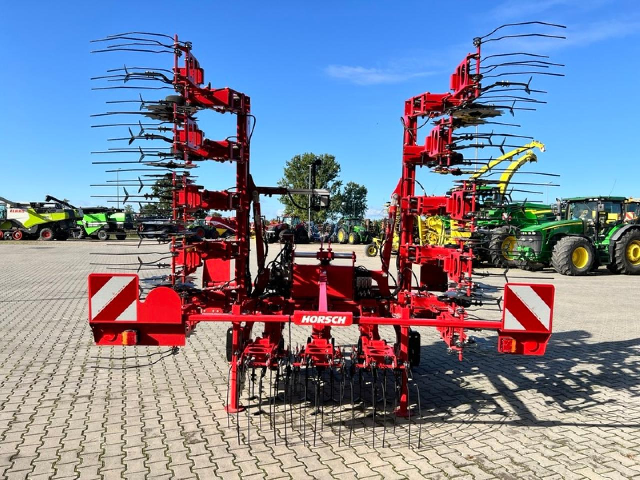 HORSCH TRANSFORMER 6 VF - Stroj na obrábanie pôdy: obrázok 3 HORSCH TRANSFORMER 6 VF - Stroj na obrábanie pôdy: obrázok 3