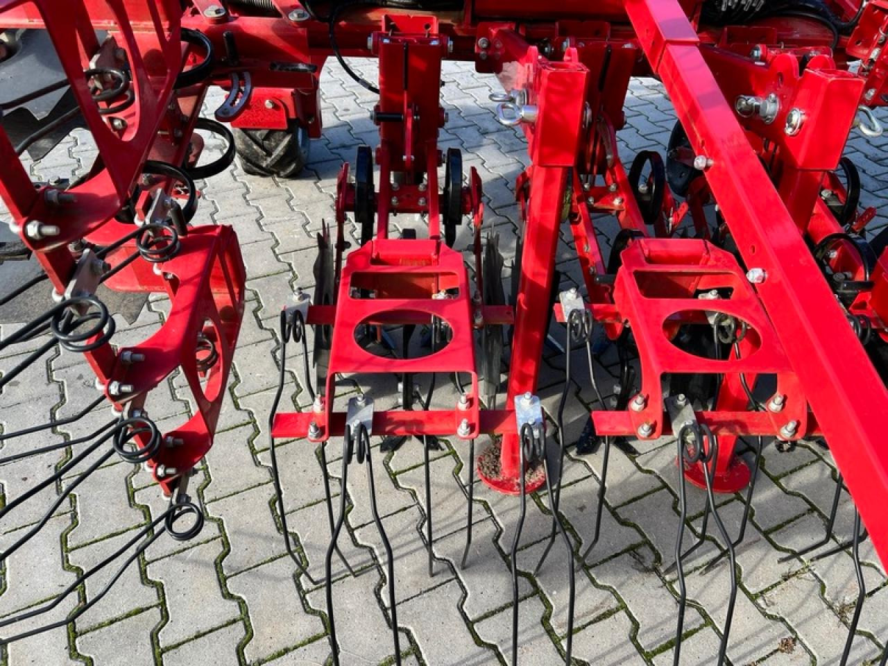 HORSCH TRANSFORMER 6 VF - Stroj na obrábanie pôdy: obrázok 4 HORSCH TRANSFORMER 6 VF - Stroj na obrábanie pôdy: obrázok 4