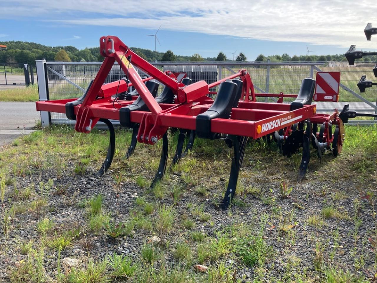 Horsch TERRANO 3 FX ROLLFLEXPACKER - Kultivátor: obrázok 2 Horsch TERRANO 3 FX ROLLFLEXPACKER - Kultivátor: obrázok 2