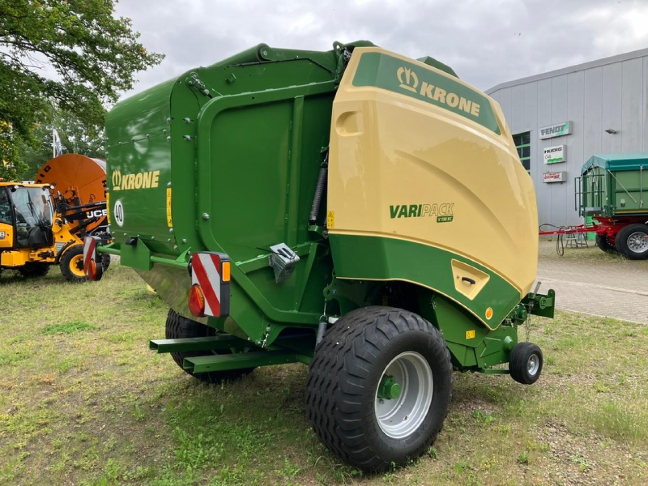 Krone VARIO PACK V 190 XC - Lis na okrúhle balíky: obrázok 4 Krone VARIO PACK V 190 XC - Lis na okrúhle balíky: obrázok 4