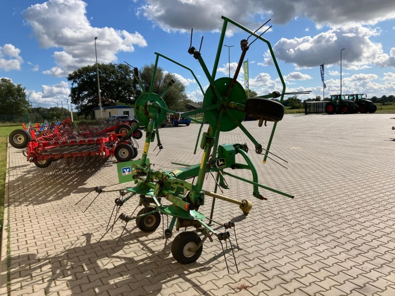 Kuhn GF 5001 MH - Obracač sena: obrázok 3 Kuhn GF 5001 MH - Obracač sena: obrázok 3