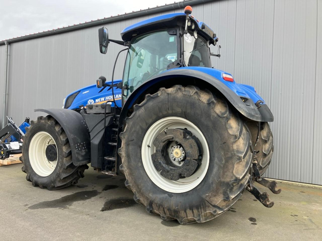 New Holland T7.315 - Traktor: obrázok 2 New Holland T7.315 - Traktor: obrázok 2