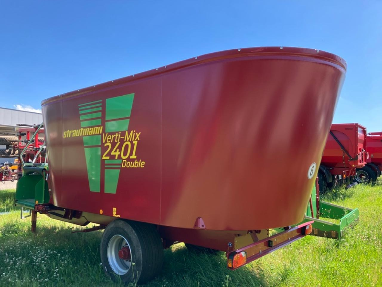 Strautmann VERTIMIX 2401DAKTION - Kŕmny voz: obrázok 3 Strautmann VERTIMIX 2401DAKTION - Kŕmny voz: obrázok 3