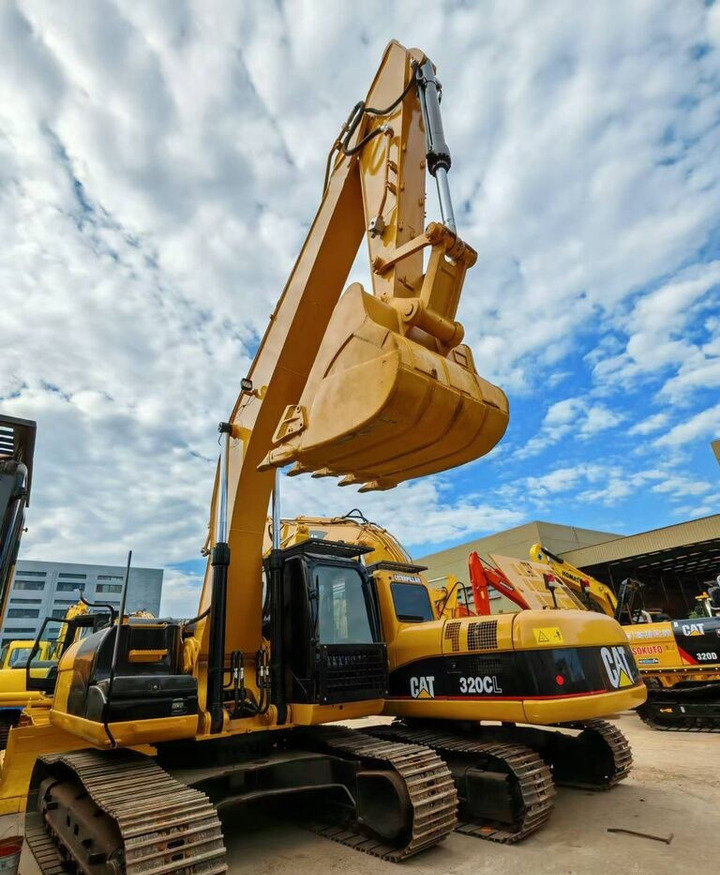 Caterpillar 320CL - Kolesové rýpadlo: obrázok 1 Caterpillar 320CL - Kolesové rýpadlo: obrázok 1