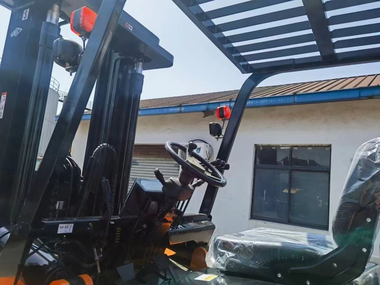 Hangcha 10t 7t 5t 3t - Dieselový vysokozdvižný vozík: obrázok 4 Hangcha 10t 7t 5t 3t - Dieselový vysokozdvižný vozík: obrázok 4