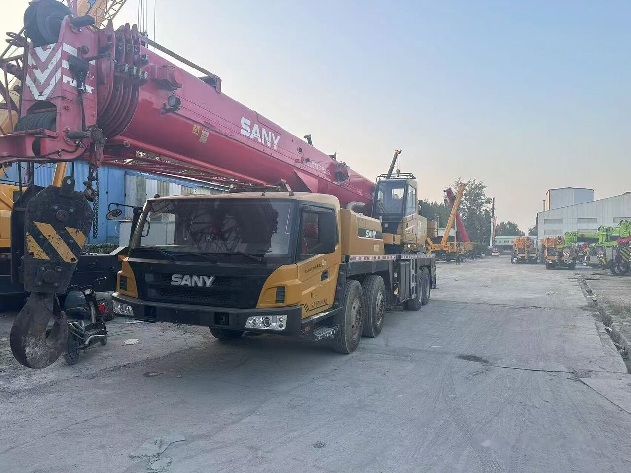 Sany STC550 STC500 STC1000 STC800 QY50KC - Autožeriav: obrázok 2 Sany STC550 STC500 STC1000 STC800 QY50KC - Autožeriav: obrázok 2