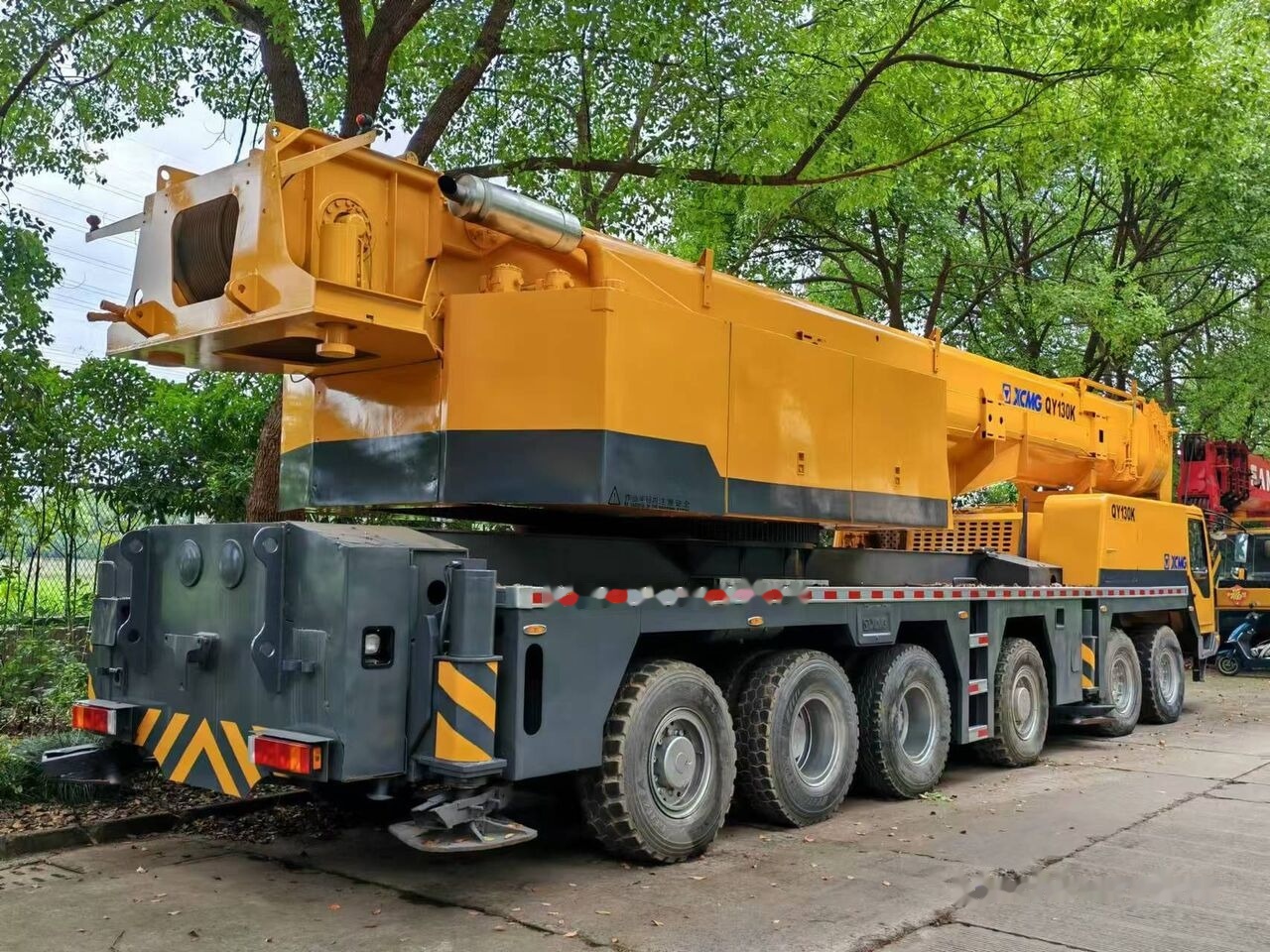 XCMG QY130K QY100K QY100K-II - Autožeriav: obrázok 4 XCMG QY130K QY100K QY100K-II - Autožeriav: obrázok 4