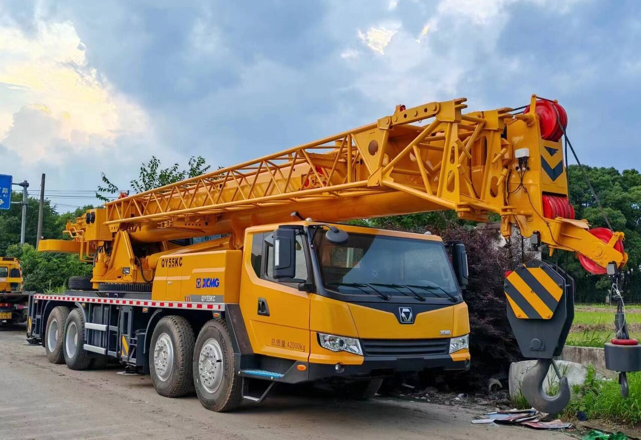 XCMG QY55KC 25ton 50ton 55ton 70ton 100 ton 130ton - Autožeriav: obrázok 1 XCMG QY55KC 25ton 50ton 55ton 70ton 100 ton 130ton - Autožeriav: obrázok 1