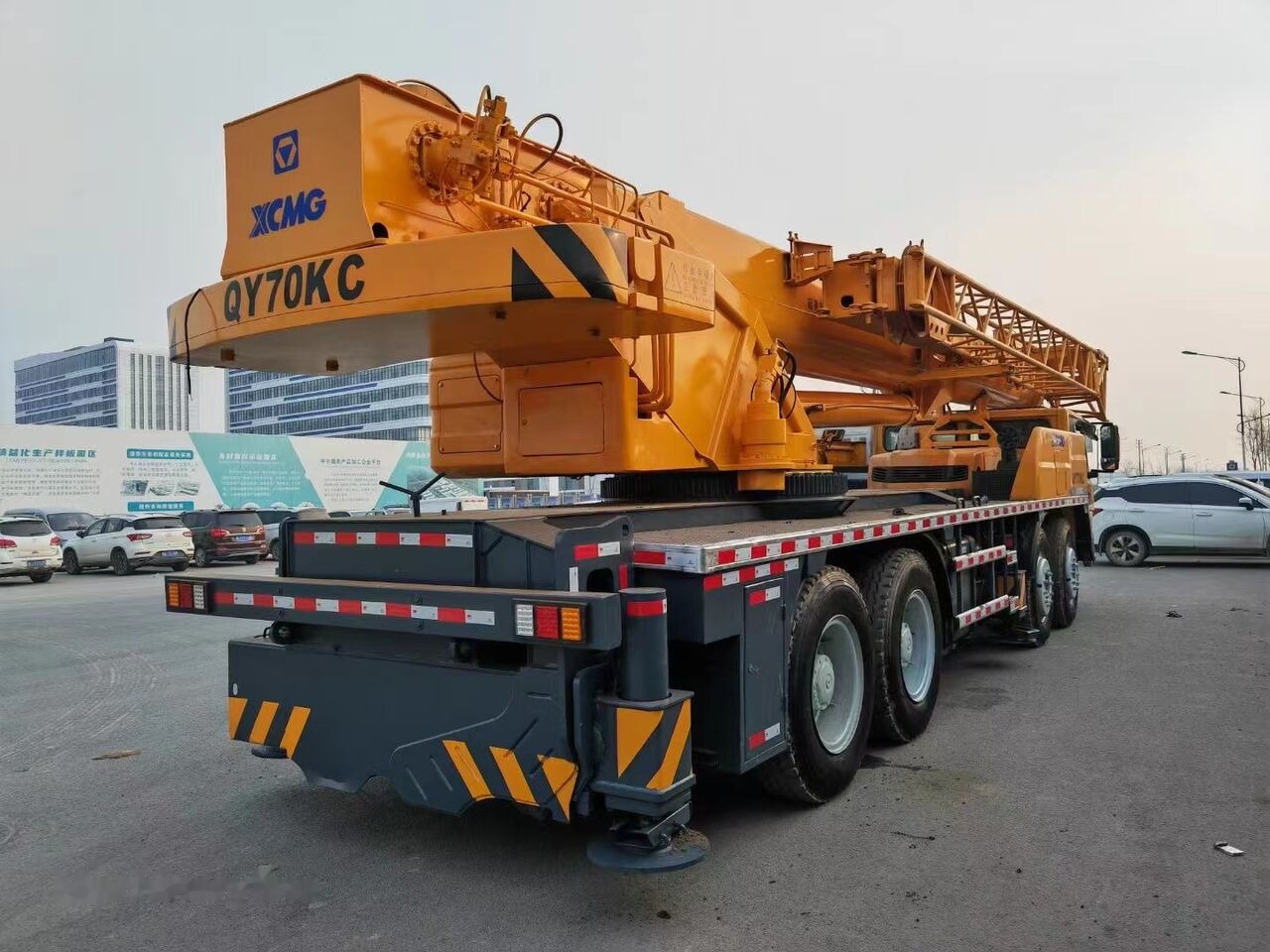 XCMG QY70KC 25t 50t 30t 70t 90t - Autožeriav: obrázok 4 XCMG QY70KC 25t 50t 30t 70t 90t - Autožeriav: obrázok 4