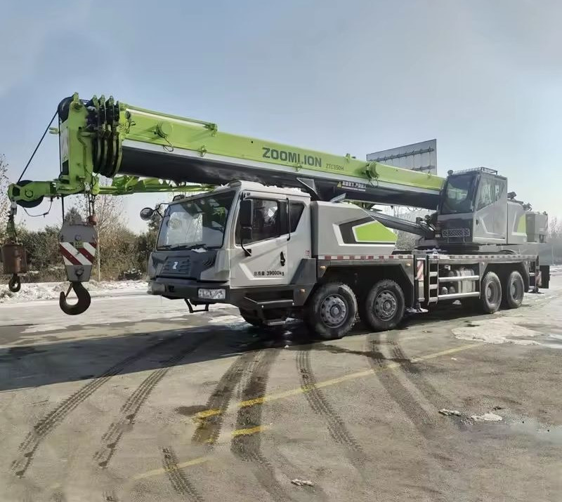 Zoomlion ZTC350 ZTC250 ZTC550 ZTC1000 - Autožeriav: obrázok 1 Zoomlion ZTC350 ZTC250 ZTC550 ZTC1000 - Autožeriav: obrázok 1