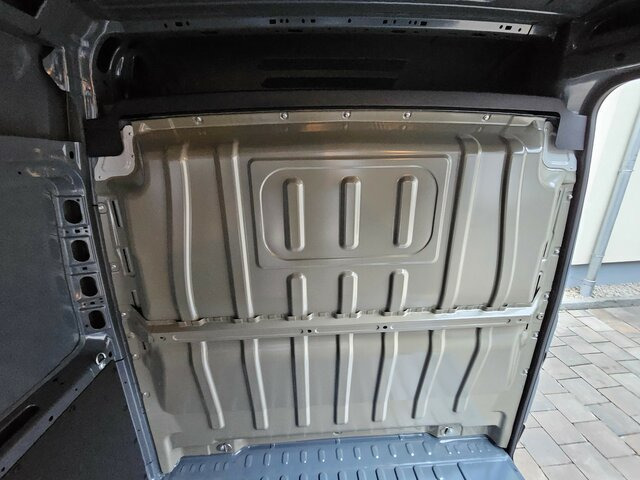 Nový Furgon FIAT Ducato 35 MAXI L5H2 L4H2 180 15m³ Safety Kamera...: obrázok 28 Nový Furgon FIAT Ducato 35 MAXI L5H2 L4H2 180 15m³ Safety Kamera...: obrázok 28