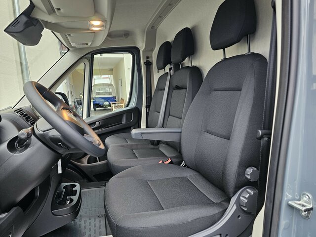 Nový Furgon FIAT Ducato 35 MAXI L5H2 L4H2 180 15m³ Safety Kamera...: obrázok 40 Nový Furgon FIAT Ducato 35 MAXI L5H2 L4H2 180 15m³ Safety Kamera...: obrázok 40