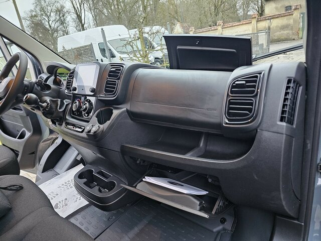 Nový Furgon FIAT Ducato 35 MAXI L5H2 L4H2 180 15m³ Safety Kamera...: obrázok 18 Nový Furgon FIAT Ducato 35 MAXI L5H2 L4H2 180 15m³ Safety Kamera...: obrázok 18