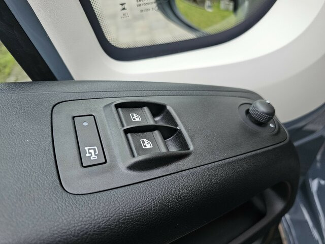 Nový Furgon FIAT Ducato 35 MAXI L5H2 L4H2 180 15m³ Safety Kamera...: obrázok 39 Nový Furgon FIAT Ducato 35 MAXI L5H2 L4H2 180 15m³ Safety Kamera...: obrázok 39