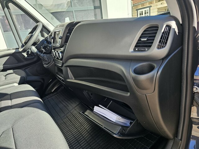 Nový Dodávka skriňová nadstavba IVECO Daily 35S18 3.0 Koffer Voll-LED Navigation: obrázok 19