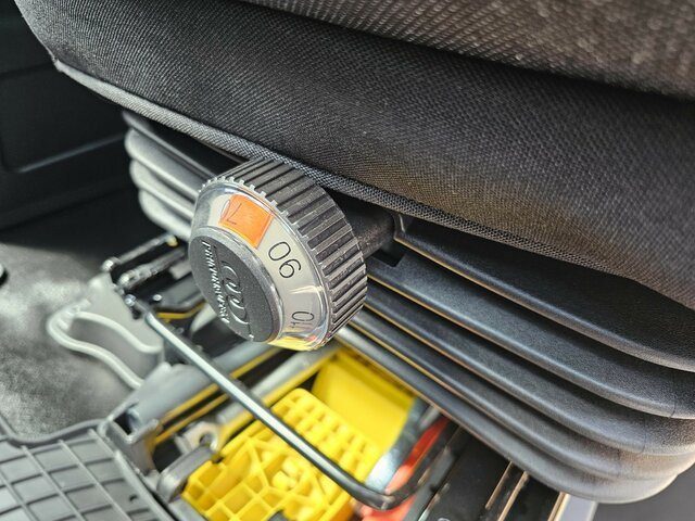 IVECO Daily 35S18HA8V DOKA Snoeks Mixto Hi-Matic 16m³... - Furgon, Dodávkа s dvojitou kabínou: obrázok 3 IVECO Daily 35S18HA8V DOKA Snoeks Mixto Hi-Matic 16m³... - Furgon, Dodávkа s dvojitou kabínou: obrázok 3