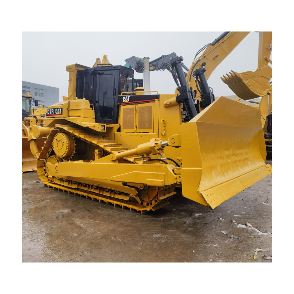 CAT D7R Bulldozer - Buldozér: obrázok 3 CAT D7R Bulldozer - Buldozér: obrázok 3
