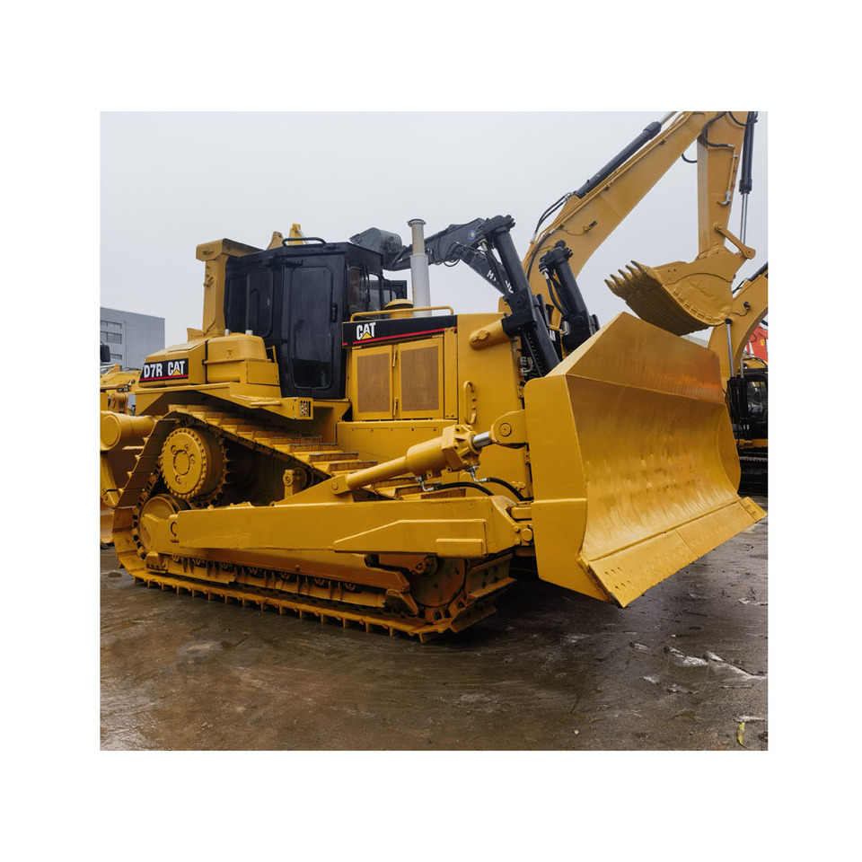 CAT D7R Bulldozer - Buldozér: obrázok 1 CAT D7R Bulldozer - Buldozér: obrázok 1