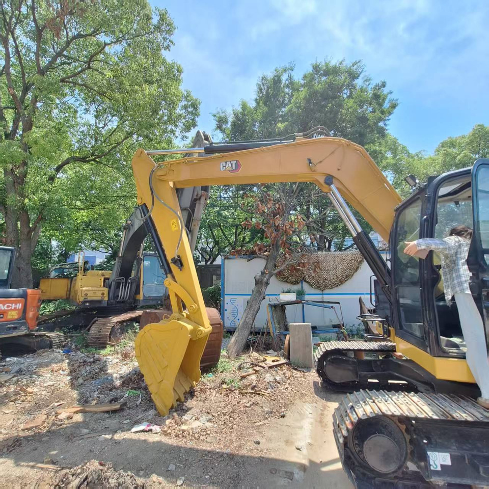 Cat 310 Excavator - Pásové rýpadlo: obrázok 4 Cat 310 Excavator - Pásové rýpadlo: obrázok 4