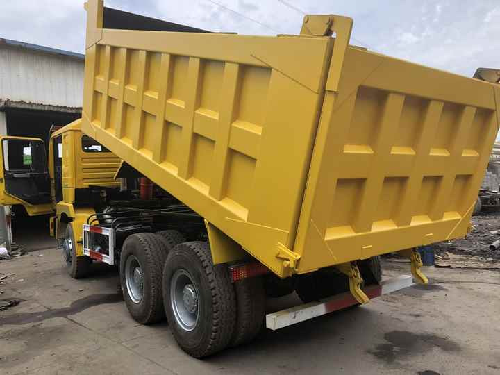 Construction Transportation Equipment Chinese New or Used Dumper Tipper Dump Truck Shacman Dump Truck F3000 6x4 - Sklápač: obrázok 2 Construction Transportation Equipment Chinese New or Used Dumper Tipper Dump Truck Shacman Dump Truck F3000 6x4 - Sklápač: obrázok 2