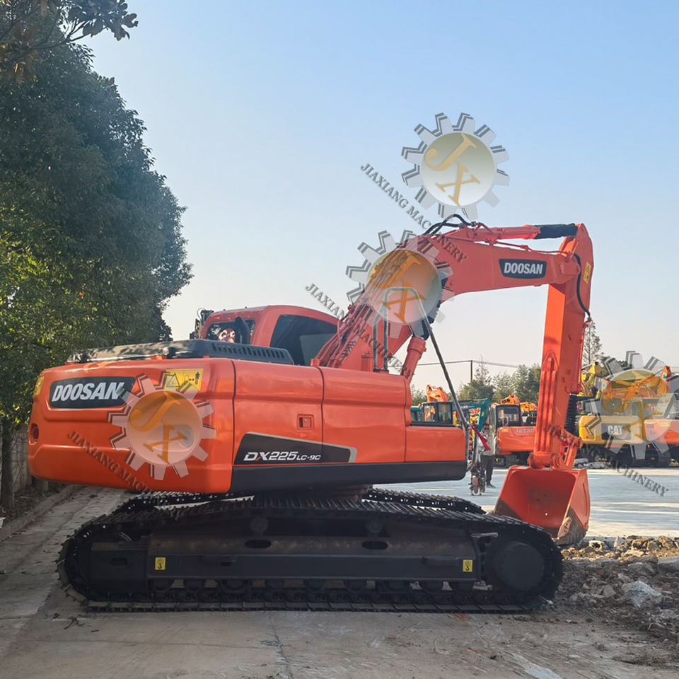 DOOSAN Doosan DX225LC Crawler excavator - Pásové rýpadlo: obrázok 3 DOOSAN Doosan DX225LC Crawler excavator - Pásové rýpadlo: obrázok 3