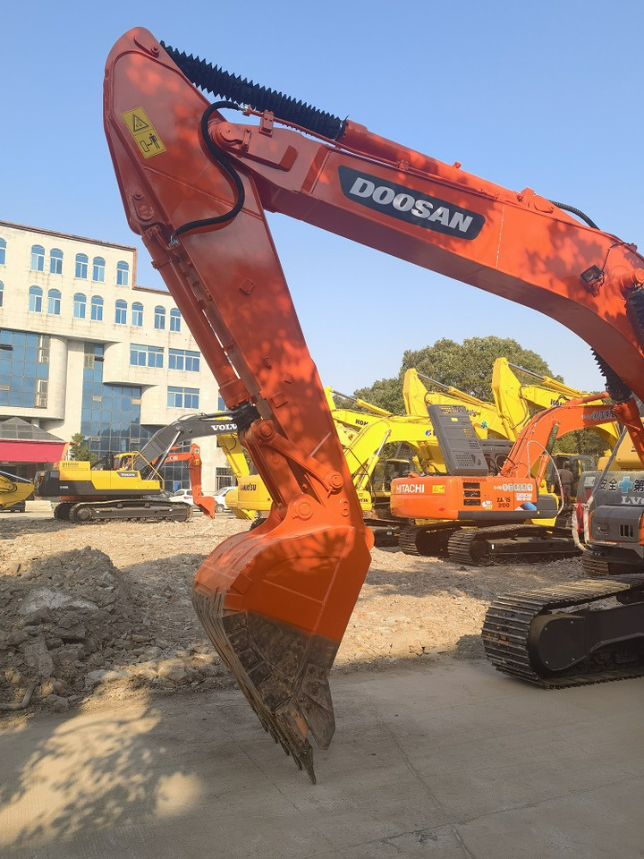 DOOSAN Doosan DX225LC Crawler excavator - Pásové rýpadlo: obrázok 4 DOOSAN Doosan DX225LC Crawler excavator - Pásové rýpadlo: obrázok 4