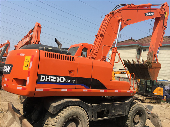 Doosan DH210w-7 wheel excavator - Kolesové rýpadlo: obrázok 5 Doosan DH210w-7 wheel excavator - Kolesové rýpadlo: obrázok 5