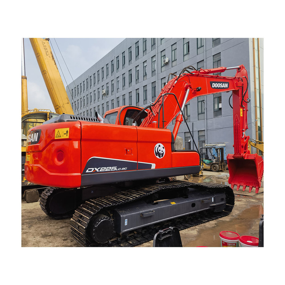 Doosan Dx225 Crawler Excavator - Pásové rýpadlo: obrázok 1 Doosan Dx225 Crawler Excavator - Pásové rýpadlo: obrázok 1