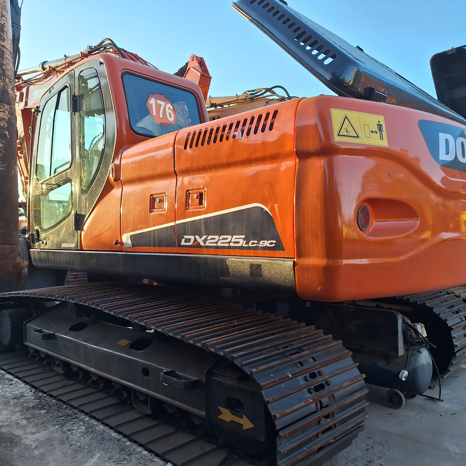Doosan Dx225LC-9C Crawler Excavator - Pásové rýpadlo: obrázok 4 Doosan Dx225LC-9C Crawler Excavator - Pásové rýpadlo: obrázok 4
