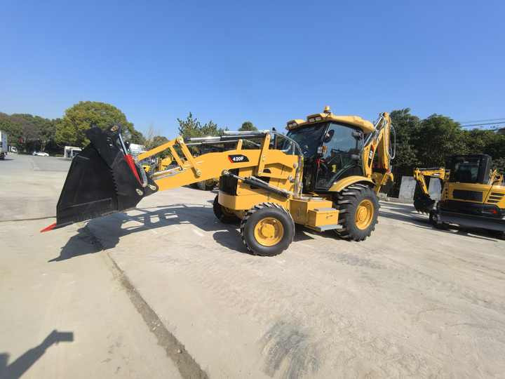 Good condition used caterpillar Cat420F Cat 420F used caterpillar backhoe loaders for sale - Rýpadlo-nakladač: obrázok 4 Good condition used caterpillar Cat420F Cat 420F used caterpillar backhoe loaders for sale - Rýpadlo-nakladač: obrázok 4