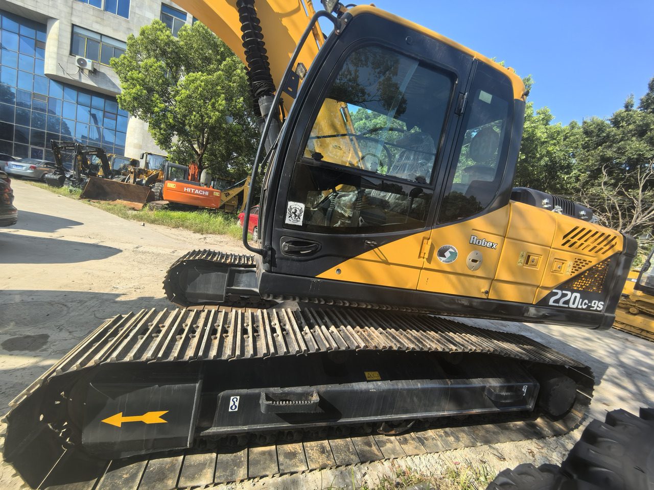 Hyundai 220lc-9s excavator - Kolesové rýpadlo: obrázok 3 Hyundai 220lc-9s excavator - Kolesové rýpadlo: obrázok 3