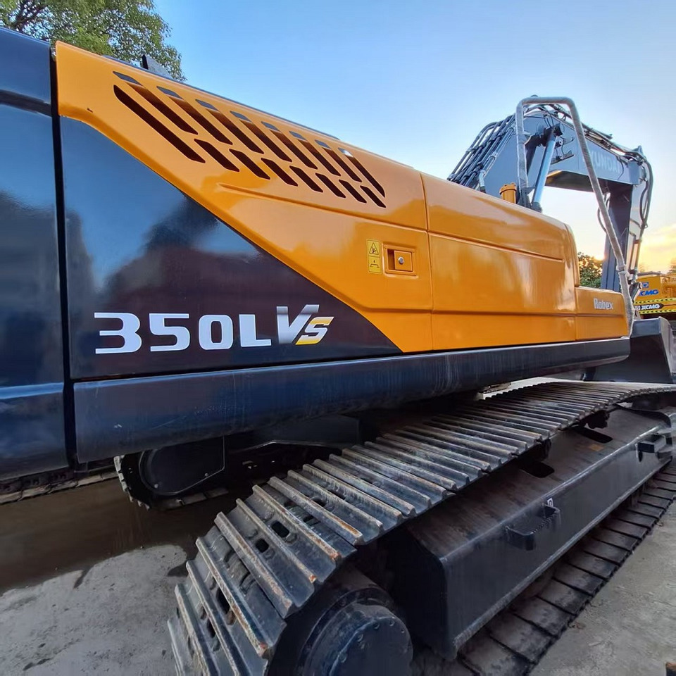 Hyundai 350LVS excavator - Kolesové rýpadlo: obrázok 1 Hyundai 350LVS excavator - Kolesové rýpadlo: obrázok 1