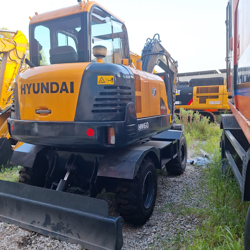 Hyundai HW60 excavator - Kolesové rýpadlo: obrázok 1 Hyundai HW60 excavator - Kolesové rýpadlo: obrázok 1