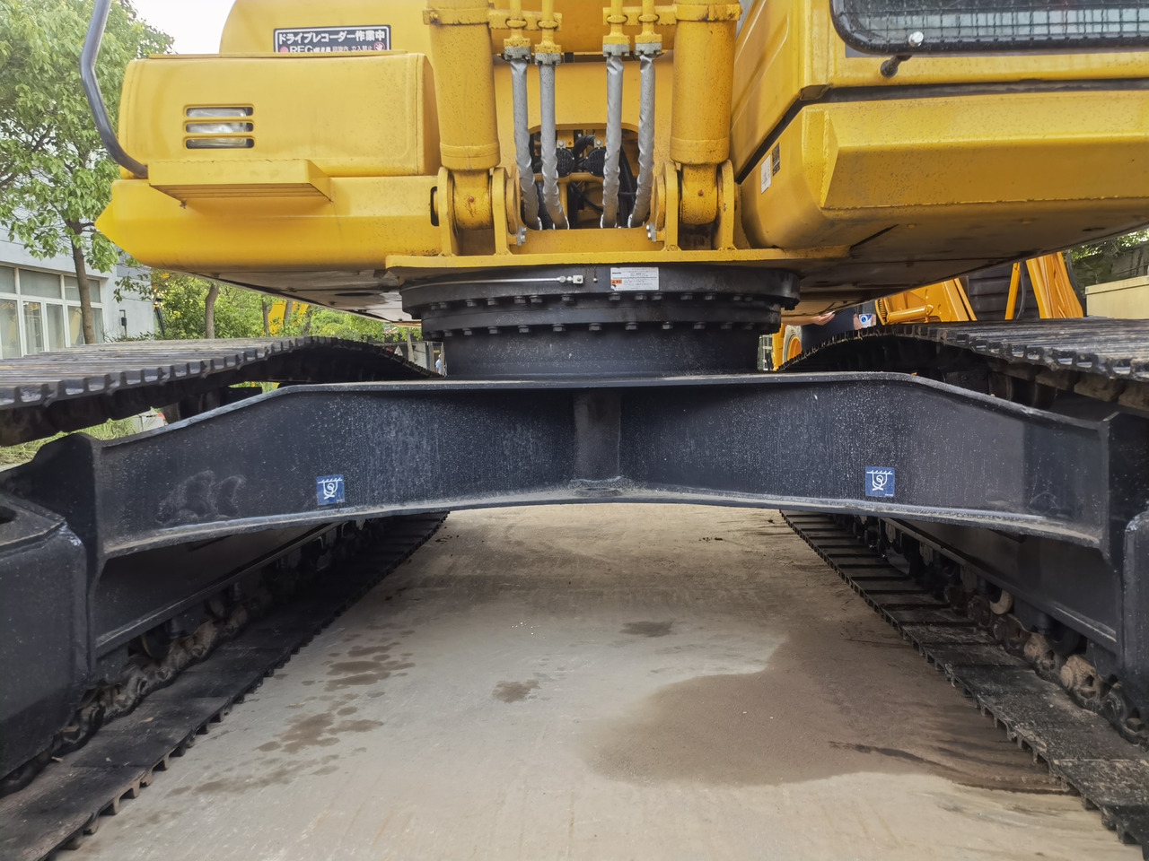 Pásové rýpadlo KOMATSU PC220-8: obrázok 6