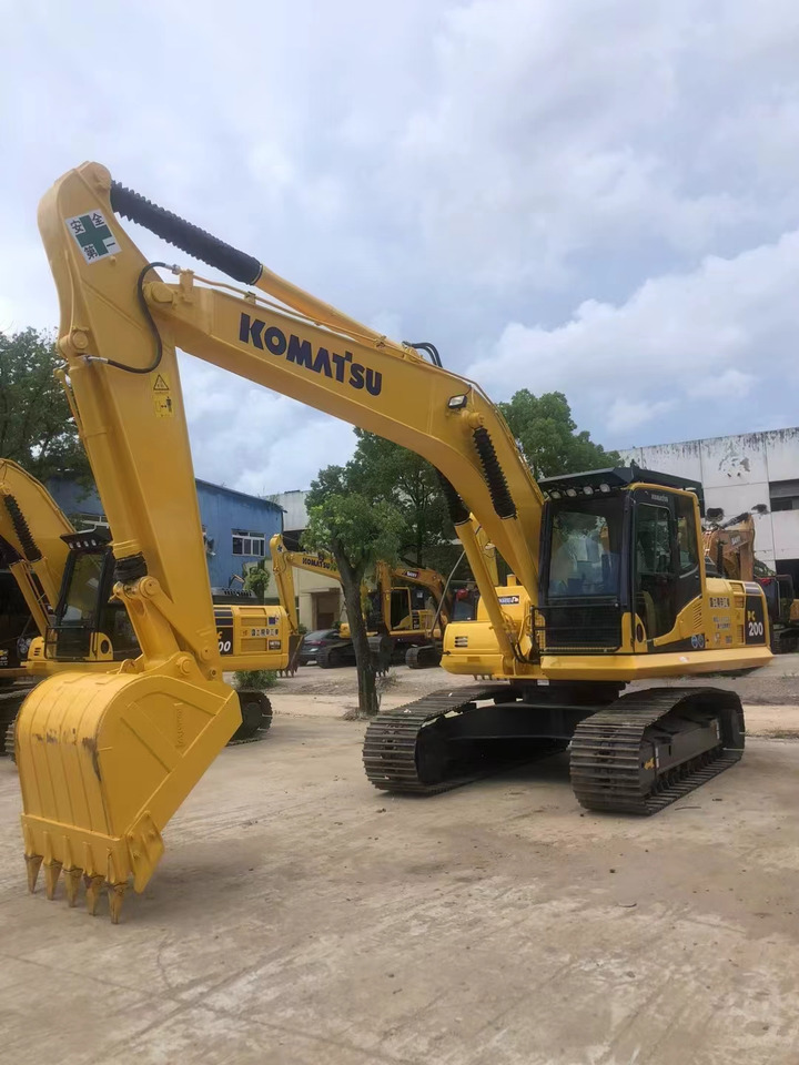 Komatsu PC200-8 Excavator - Pásové rýpadlo: obrázok 4 Komatsu PC200-8 Excavator - Pásové rýpadlo: obrázok 4