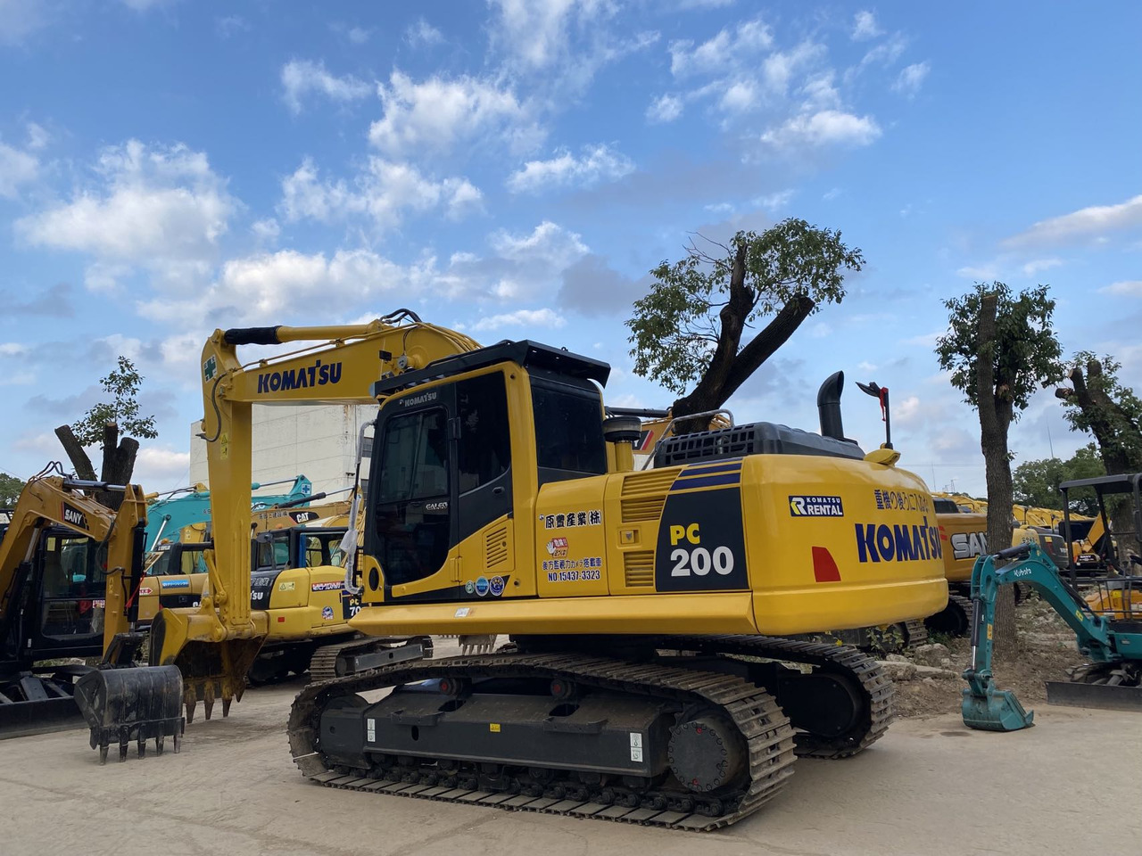Komatsu PC200-8 Excavator - Pásové rýpadlo: obrázok 2 Komatsu PC200-8 Excavator - Pásové rýpadlo: obrázok 2