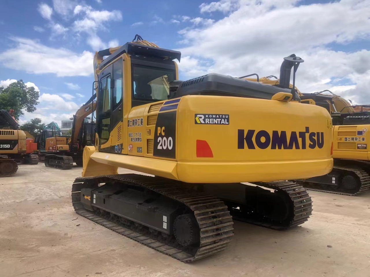 Komatsu PC200-8 Excavator - Pásové rýpadlo: obrázok 2 Komatsu PC200-8 Excavator - Pásové rýpadlo: obrázok 2