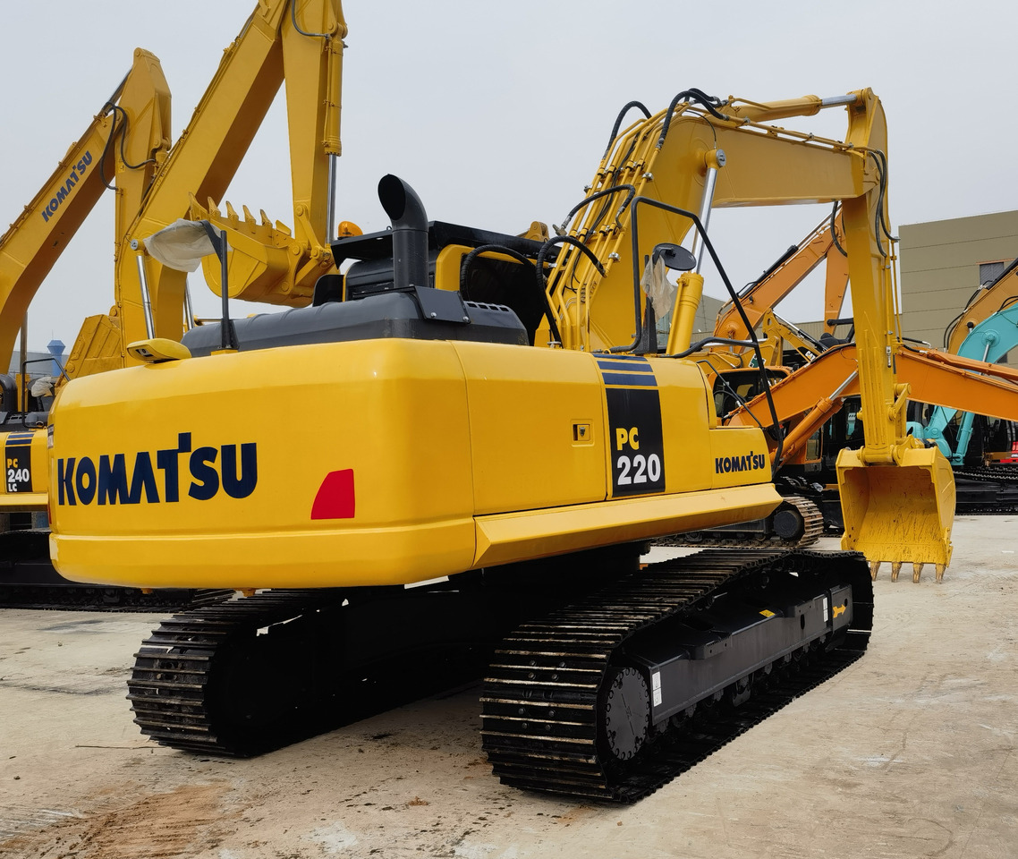 Komatsu PC220-8 Excavator - Pásové rýpadlo: obrázok 1 Komatsu PC220-8 Excavator - Pásové rýpadlo: obrázok 1