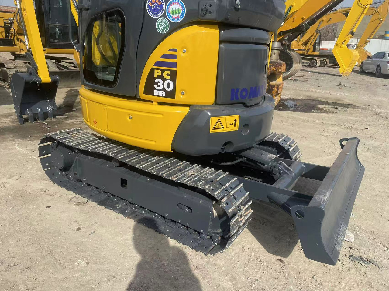 Komatsu PC30 Excavator - Pásové rýpadlo: obrázok 3 Komatsu PC30 Excavator - Pásové rýpadlo: obrázok 3