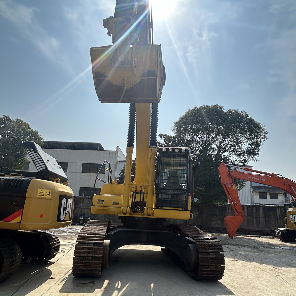 Komatsu PC400-8 Excavator - Pásové rýpadlo: obrázok 5 Komatsu PC400-8 Excavator - Pásové rýpadlo: obrázok 5