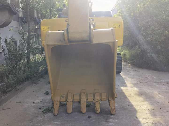 Original japanese second hand Caterpillar 330D Hydraulic Crawler digger excavator CAT 330D used excavators in stock - Pásové rýpadlo: obrázok 5 Original japanese second hand Caterpillar 330D Hydraulic Crawler digger excavator CAT 330D used excavators in stock - Pásové rýpadlo: obrázok 5