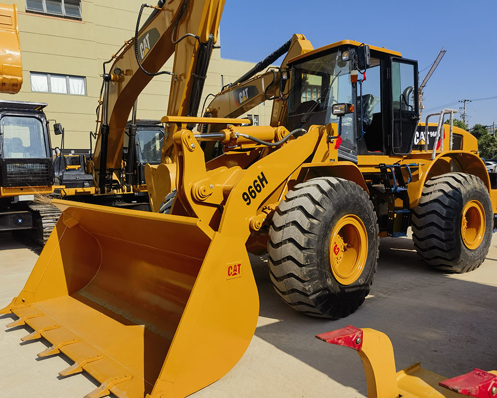 Used CAT 966H Wheel Loader - Kolesový nakladač: obrázok 1 Used CAT 966H Wheel Loader - Kolesový nakladač: obrázok 1