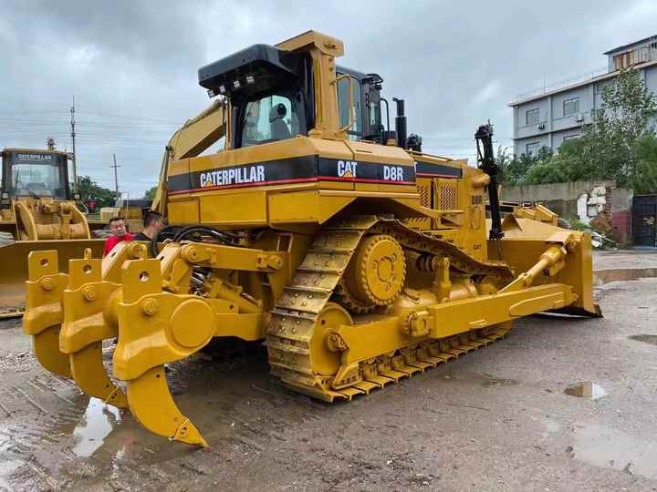 Used Cat D8R Dozer Machine Bulldozers Good Working Condition Caterpillar Bulldozer - Buldozér: obrázok 5 Used Cat D8R Dozer Machine Bulldozers Good Working Condition Caterpillar Bulldozer - Buldozér: obrázok 5