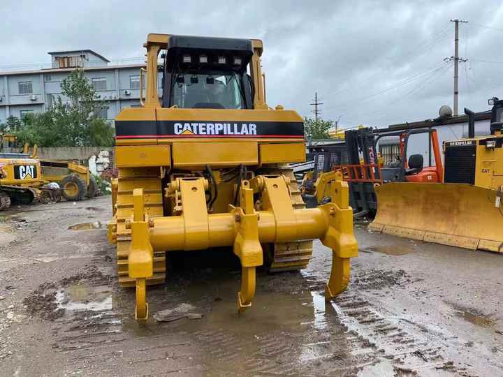 Used Cat D8R Dozer Machine Bulldozers Good Working Condition Caterpillar Bulldozer - Buldozér: obrázok 2 Used Cat D8R Dozer Machine Bulldozers Good Working Condition Caterpillar Bulldozer - Buldozér: obrázok 2