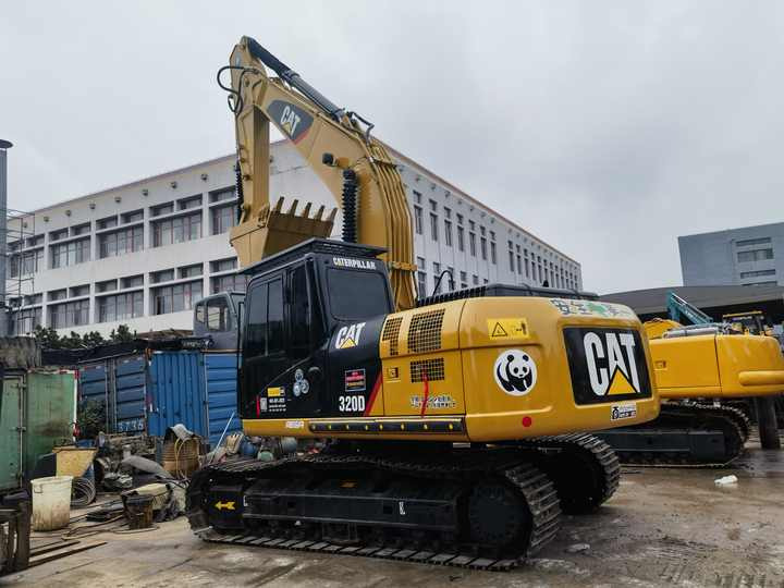 Used Caterpillar 320 Excavator Japan Cat 320d2 320d Cat 320d2 excavator for sale used used excavators japan - Rýpadlo: obrázok 5 Used Caterpillar 320 Excavator Japan Cat 320d2 320d Cat 320d2 excavator for sale used used excavators japan - Rýpadlo: obrázok 5