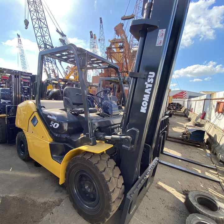 Second hand Komatsu Forklift FD50 FD30 FD25 FD70 used Komatsu Forklift cheap for sale - Dieselový vysokozdvižný vozík: obrázok 2 Second hand Komatsu Forklift FD50 FD30 FD25 FD70 used Komatsu Forklift cheap for sale - Dieselový vysokozdvižný vozík: obrázok 2