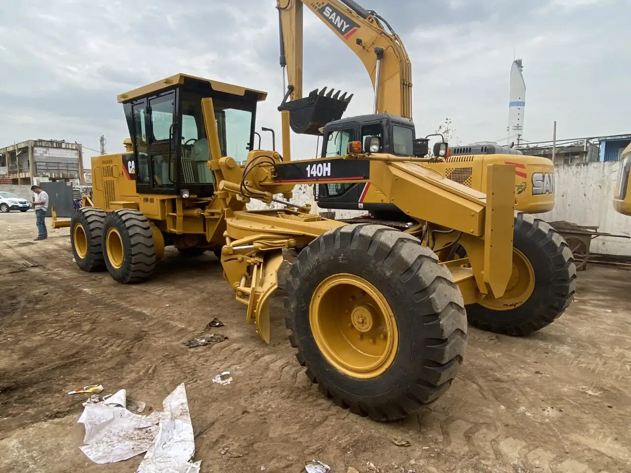 Used grader caterpillar 140H Caterpillar motor grader 140H 140G 120K 120G 14H cheap used grader - Zrovnávač: obrázok 3 Used grader caterpillar 140H Caterpillar motor grader 140H 140G 120K 120G 14H cheap used grader - Zrovnávač: obrázok 3